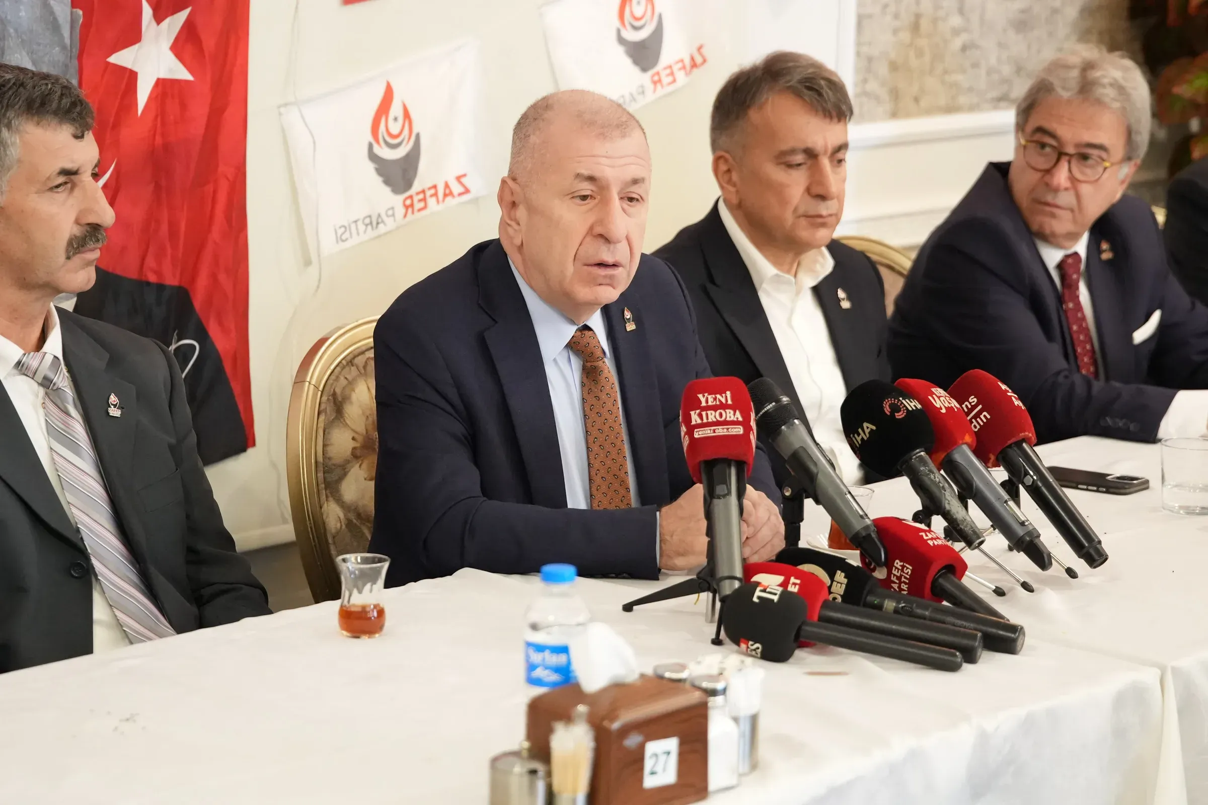 “CUMHURİYET TARİHİNİN EN AĞIR EKONOMİK BUHRANLARINDAN BİRİSİNİ YAŞIYORUZ”